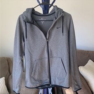 Nike Threma-fit jacket with hood